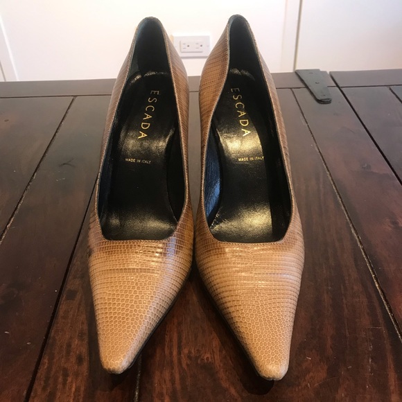 Escada beige pointy leather animal like - Picture 1 of 6